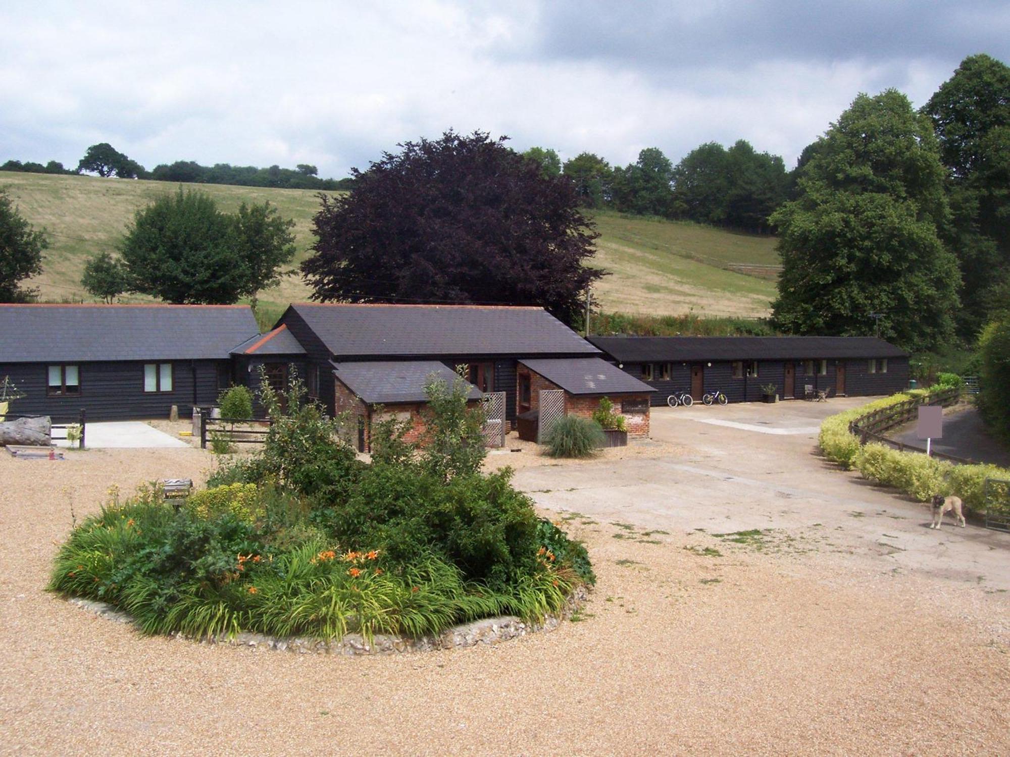 Five Cottages In Aonb And A Hobbit House! Canterbury Dış mekan fotoğraf
